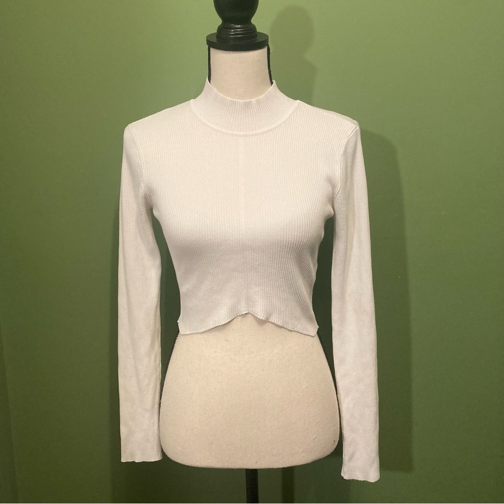 Garage White Ribbed Crop Top - Picture 1 of 8